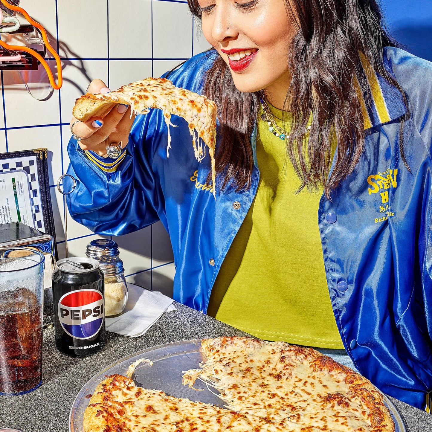 Pepsi Cola Soda Pop, Wild Cherry & Cream, 12 fl oz Cans (12 Pack)